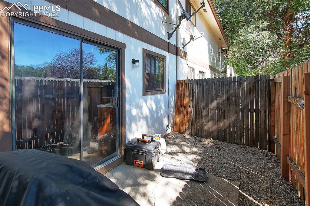 725 Alexander Road, Unit B Colorado Springs, CO 80909 - Photo 20 of 24