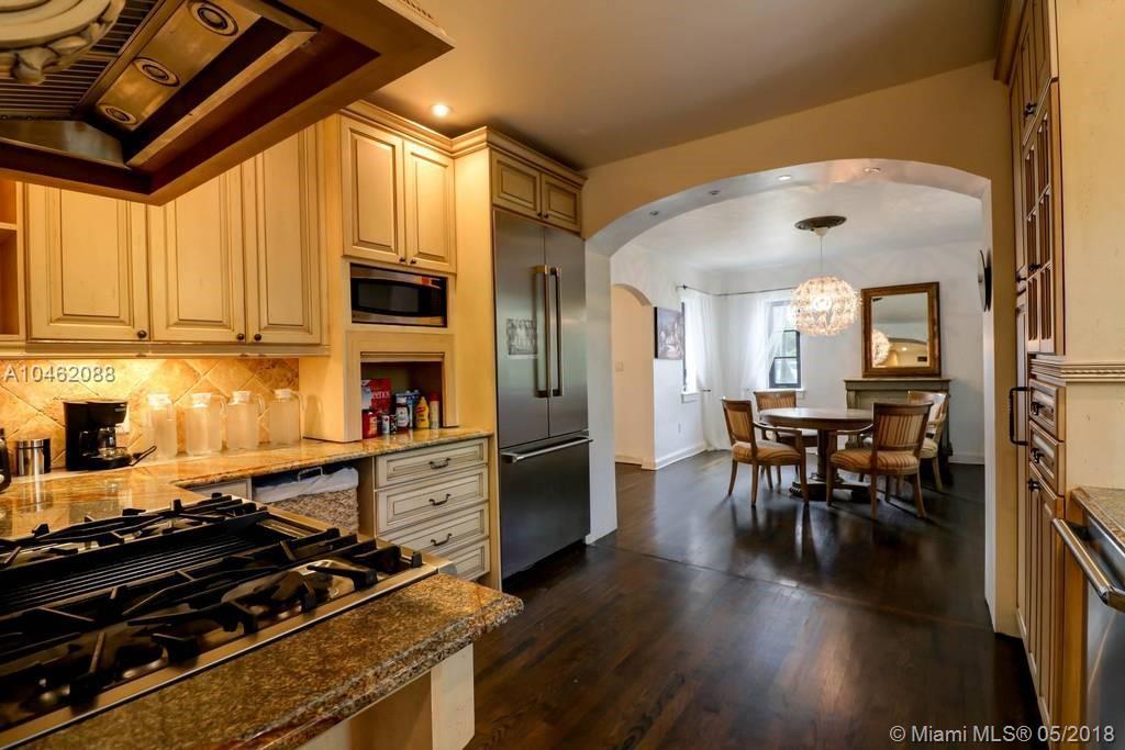 5565 La Gorce Drive Miami Beach, FL 33140 - Photo 4 of 30