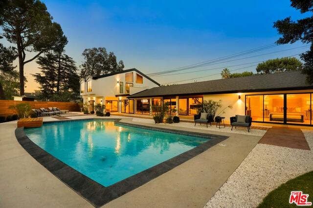 2501 Roscomare Road Los Angeles, CA 90077 - Photo 7 of 43