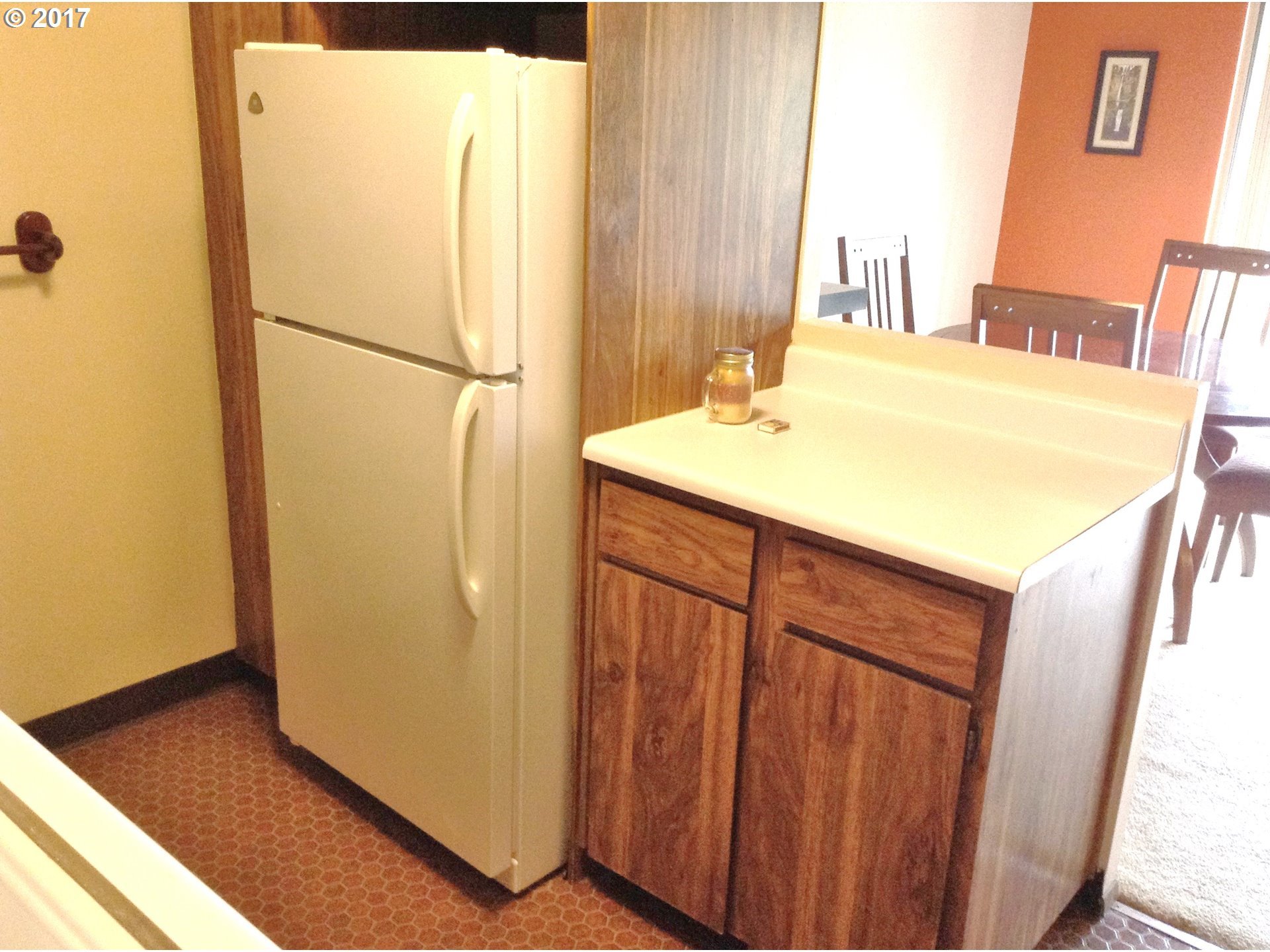 7720 Southwest Barnes Road, Unit D Portland, OR 97225 - Photo 11 of 32 Gallery Image 11