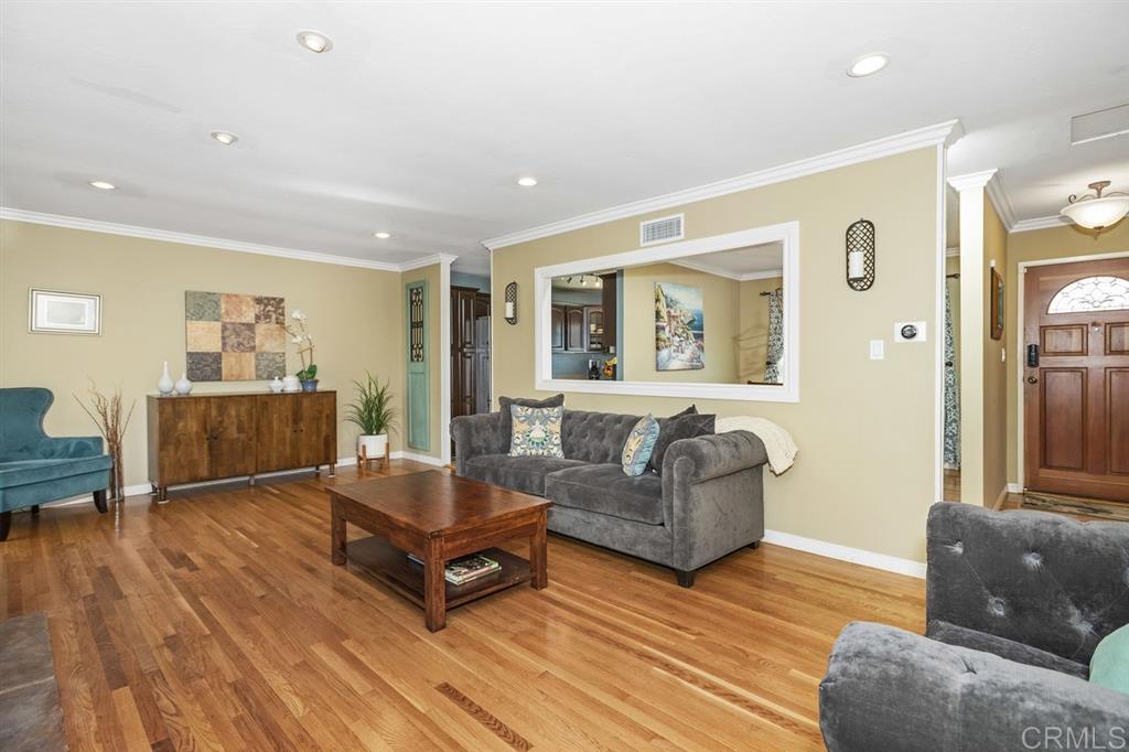 7574 Seton Hall Street La Mesa, CA 91942 - Photo 5 of 25