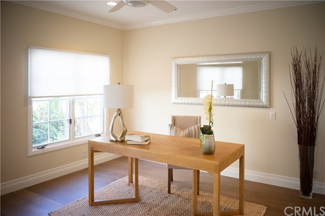 7 Hillsborough Newport Beach, CA 92660 - Photo 12 of 32