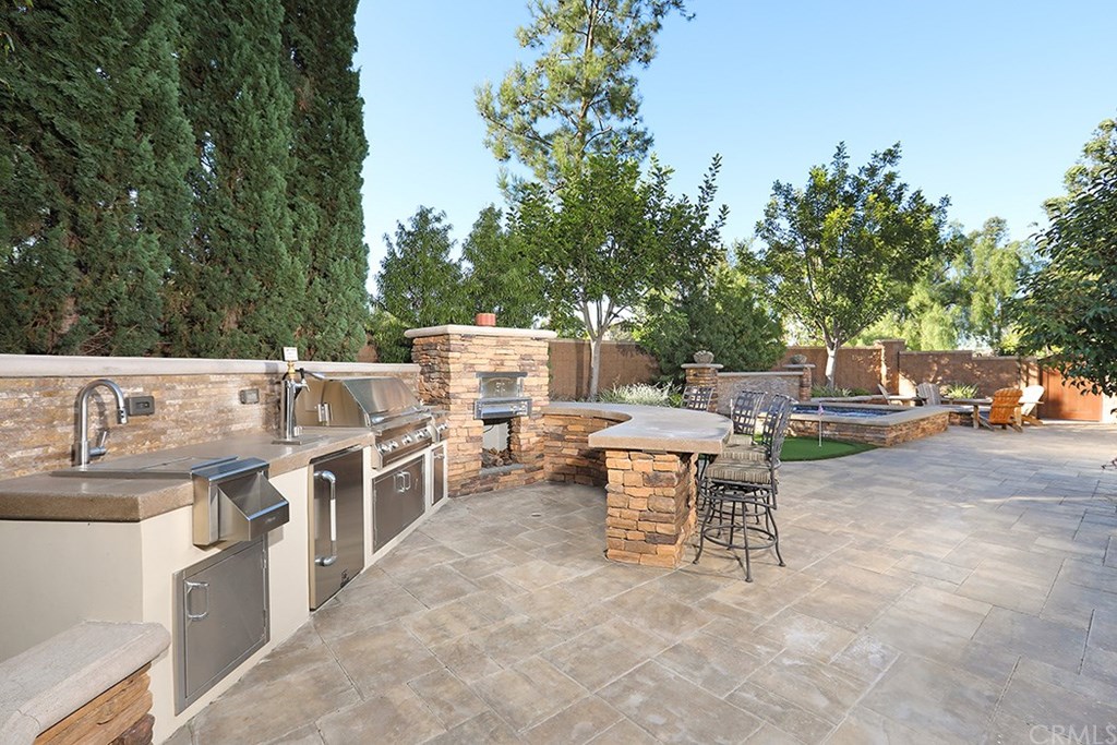 62 Valley Terrace Irvine, CA 92603 - Photo 3 of 29