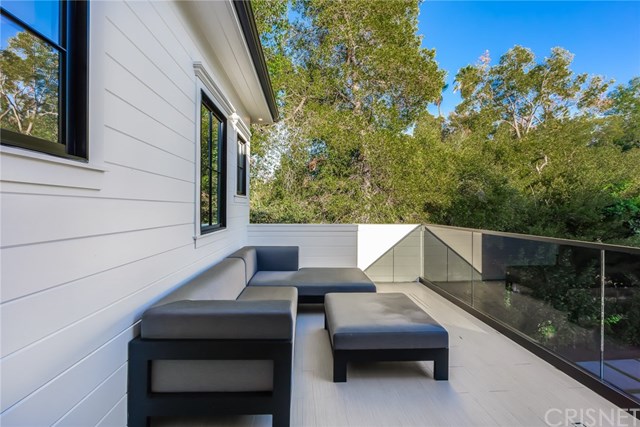 4525 Libbit Avenue Encino, CA 91436 - Photo 60 of 65