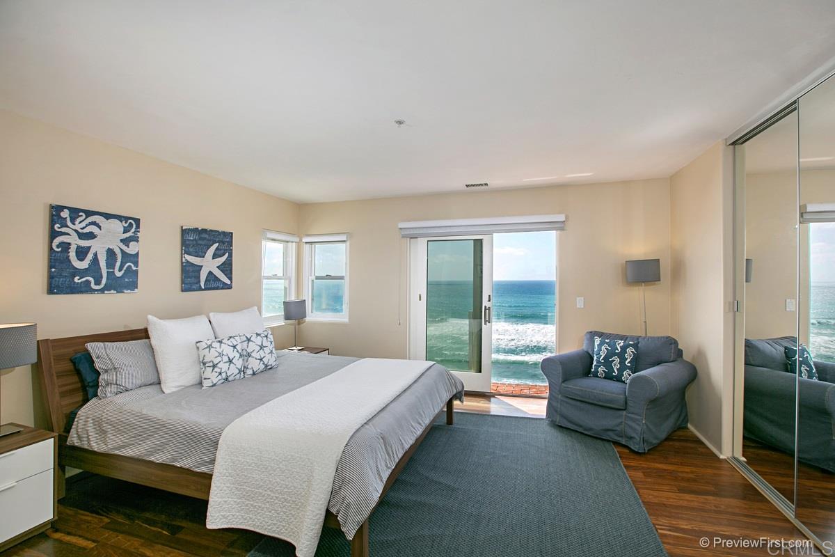 754 Neptune Avenue Encinitas, CA 92024 - Photo 15 of 25