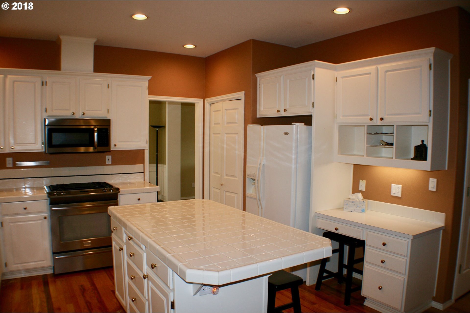 3543 Southwest Comus Street Portland, OR 97219 - Photo 20 of 25 Gallery Image 20