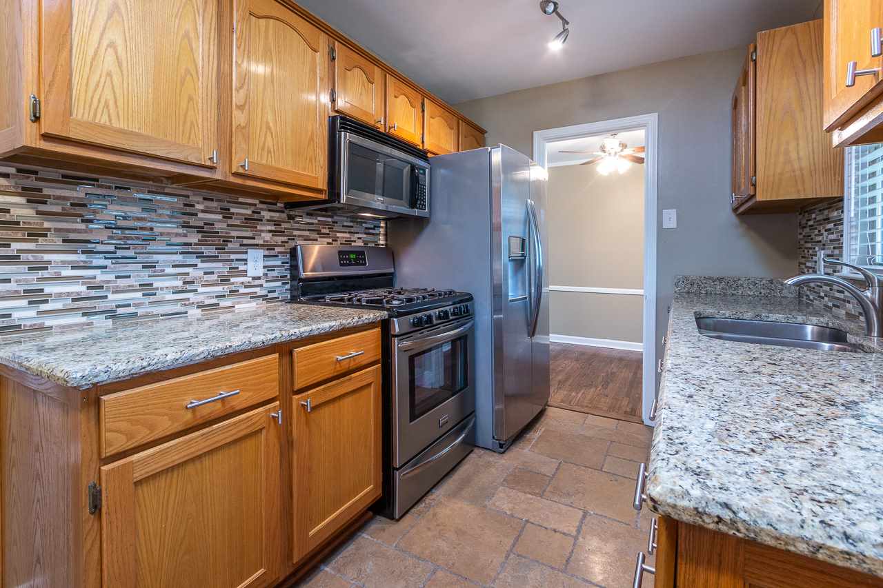 4731 Helene Road Memphis, TN 38117 - Photo 6 of 25