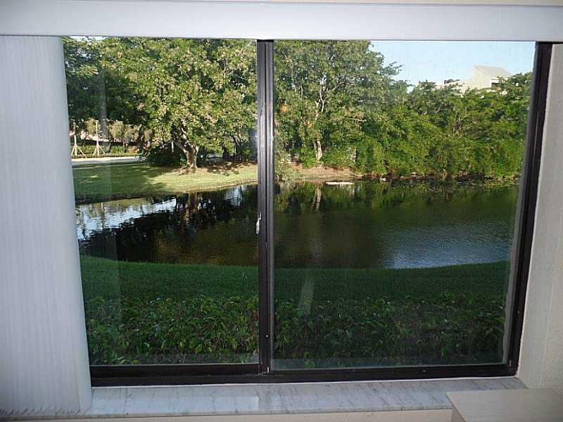 280 Racquet Club Road, Unit 102 Weston, FL 33326 - Photo 27 of 35