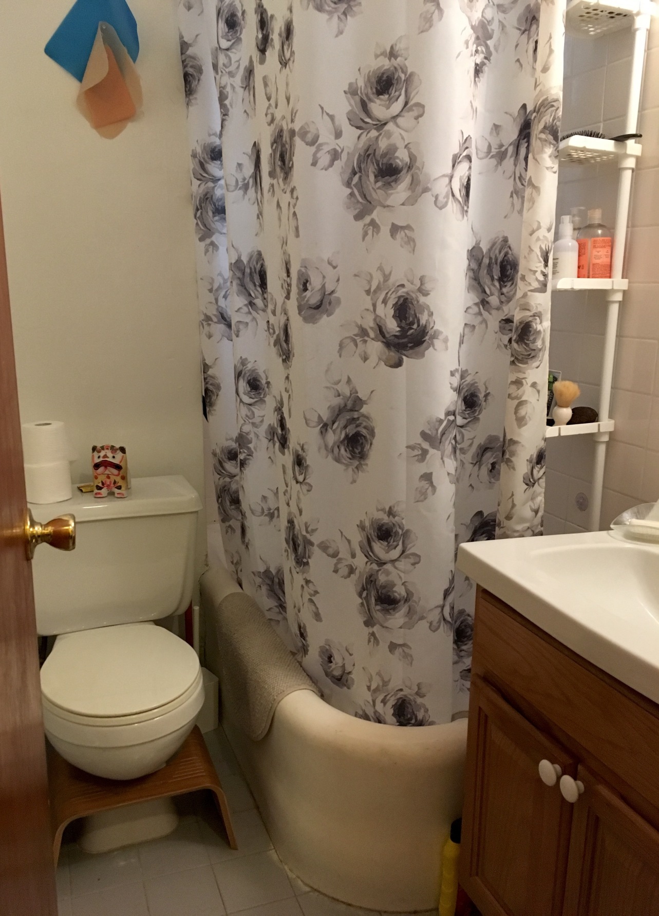 45-18 48th Street, Unit 3F Queens, NY 11377 - Photo 3 of 7