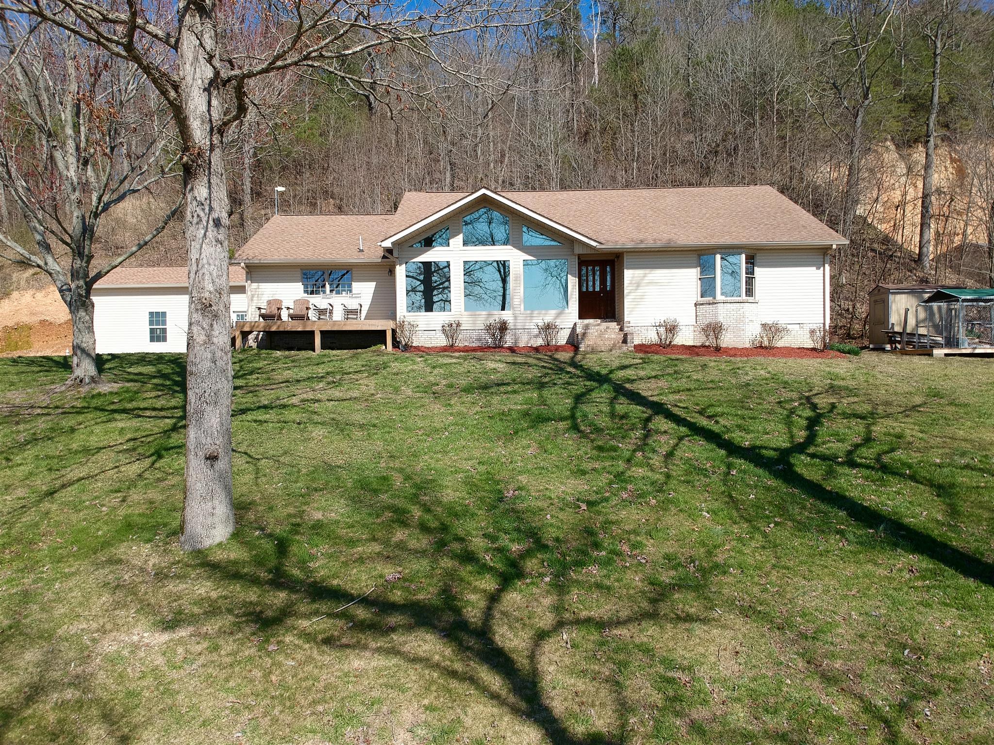534 Lakefront Drive, Waverly, TN 37185 Compass
