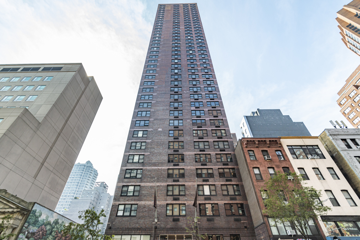 Murray Hill Marquis at 150 E 34th St Manhattan, NY Compass