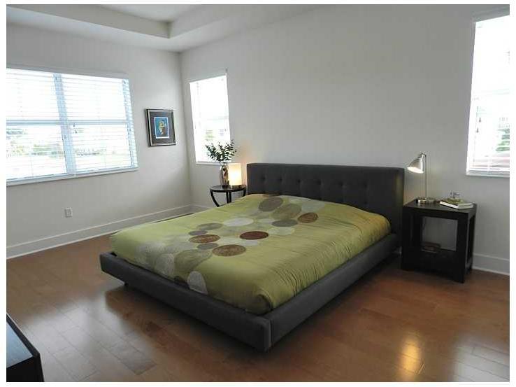 Olympia Wellington, FL 33414 - Photo 6 of 17