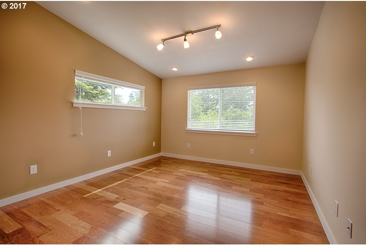 94378 Coldiron Hill Road Gold Beach, OR 97444 - Photo 18 of 22 Gallery Image 18