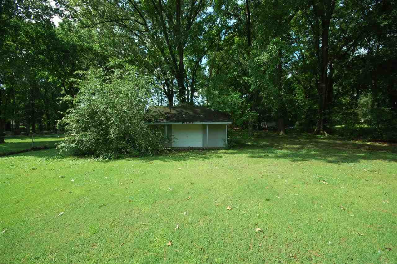 7437 3rd Road Bartlett, TN 38135 - Photo 22 of 22 Sprawling back yard!