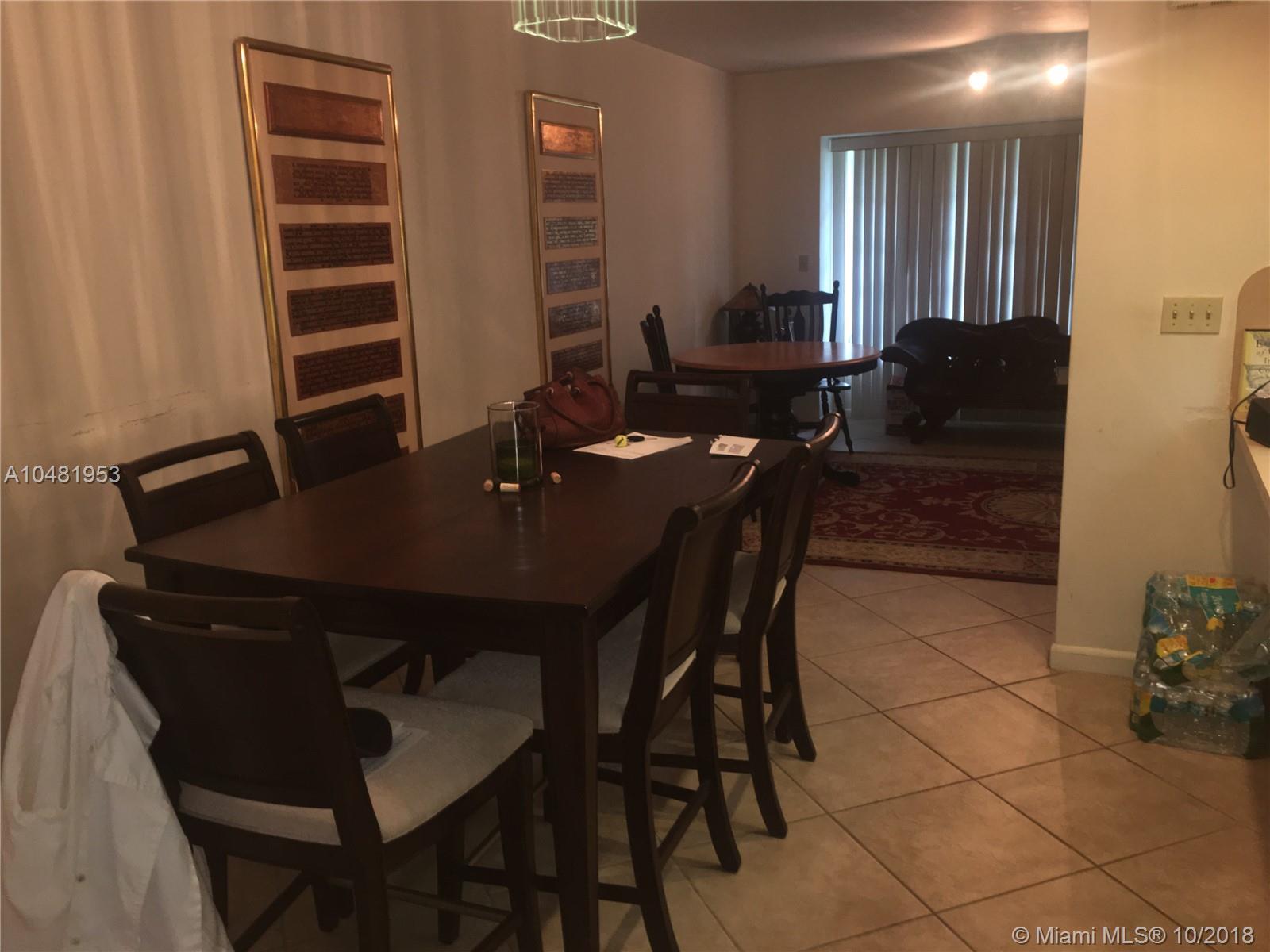 11720 Southwest 81st Road Pinecrest, FL 33156 - Photo 21 of 50 Gallery Image 21