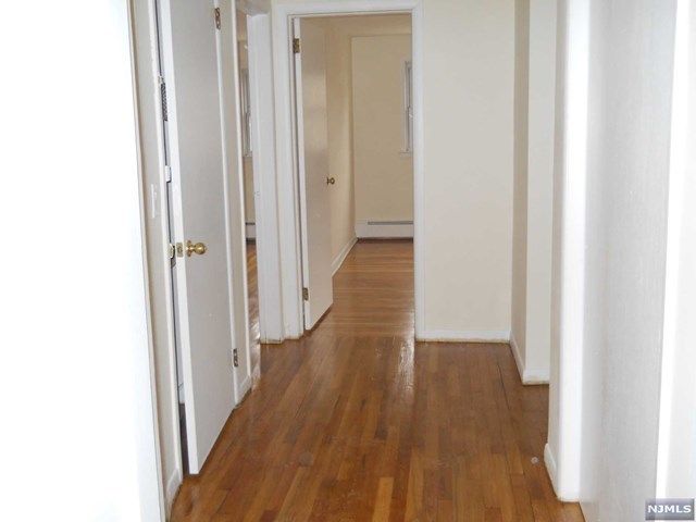 780 Delalla Terrace, Unit 2 Ridgefield, NJ 07657 - Photo 6 of 6