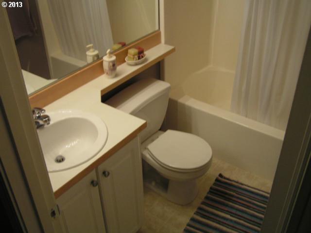13850 Southwest Scholls Ferry Road, Unit 104 Beaverton, OR 97007 - Photo 10 of 13 Gallery Image 10