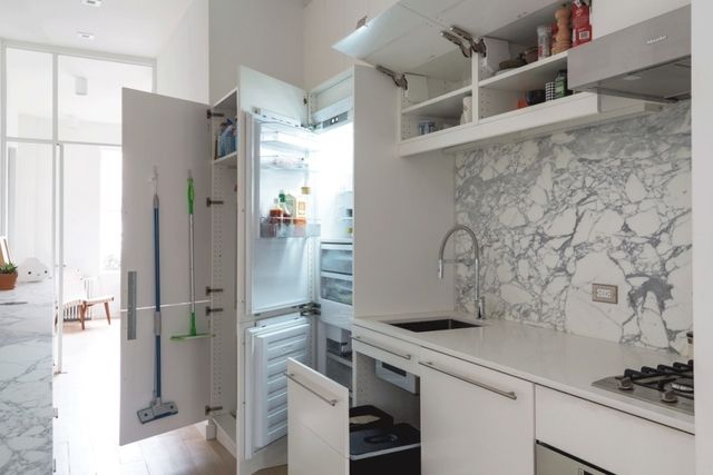 $920,000 | 252 West 21st Street, Unit 3E | Chelsea