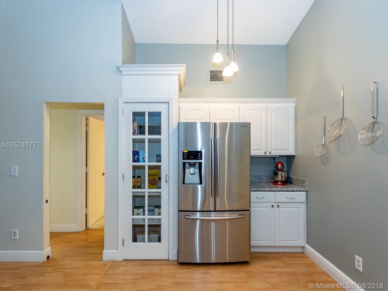 3044 Perriwinkle Circle Davie, FL 33328 - Photo 38 of 60