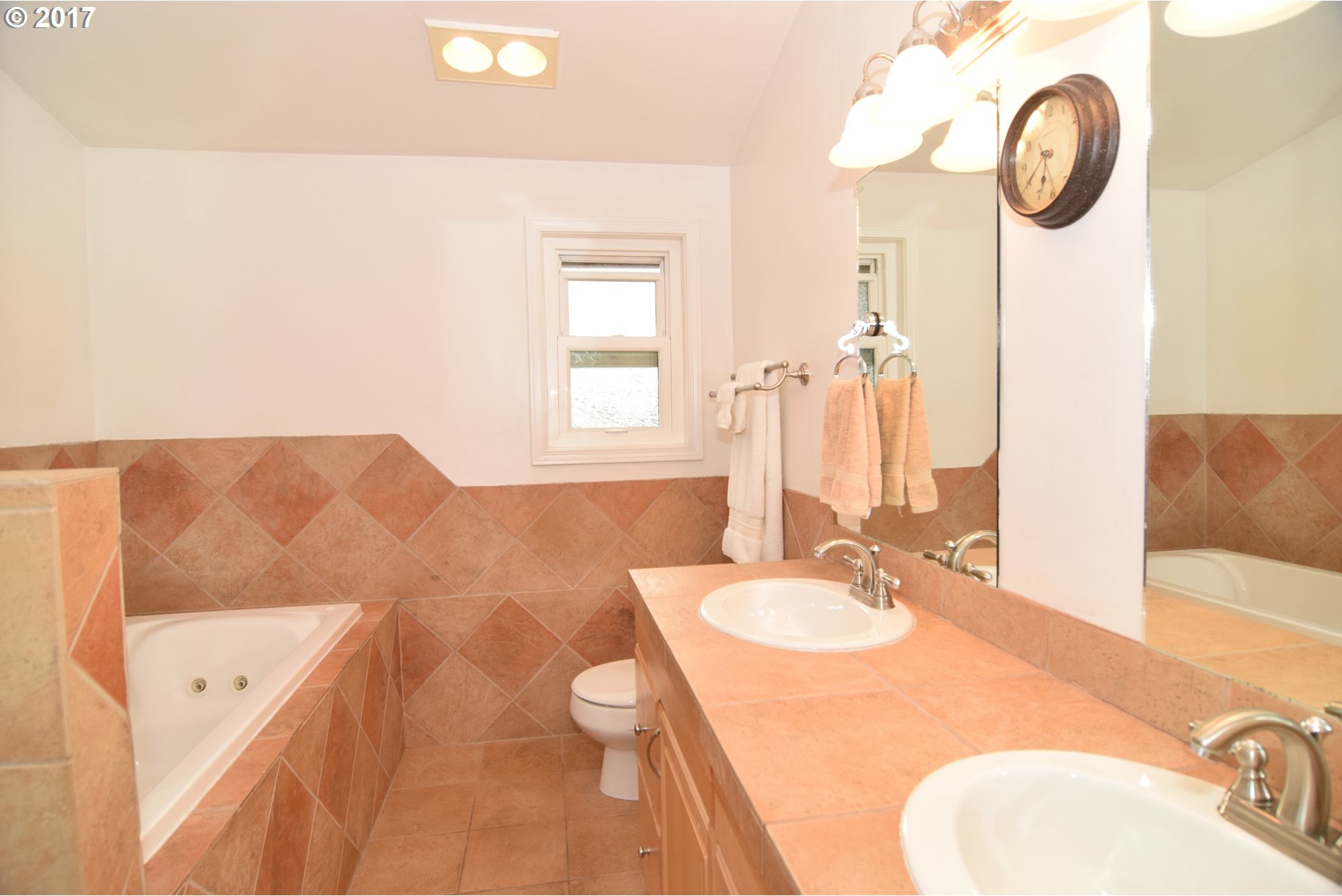 13136 Southwest Chimney Ridge Street Tigard, OR 97223 - Photo 26 of 27 Gallery Image 26