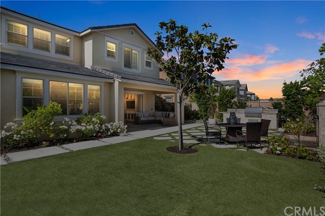 261 Barnes Road Tustin, CA 92782 - Photo 23 of 31