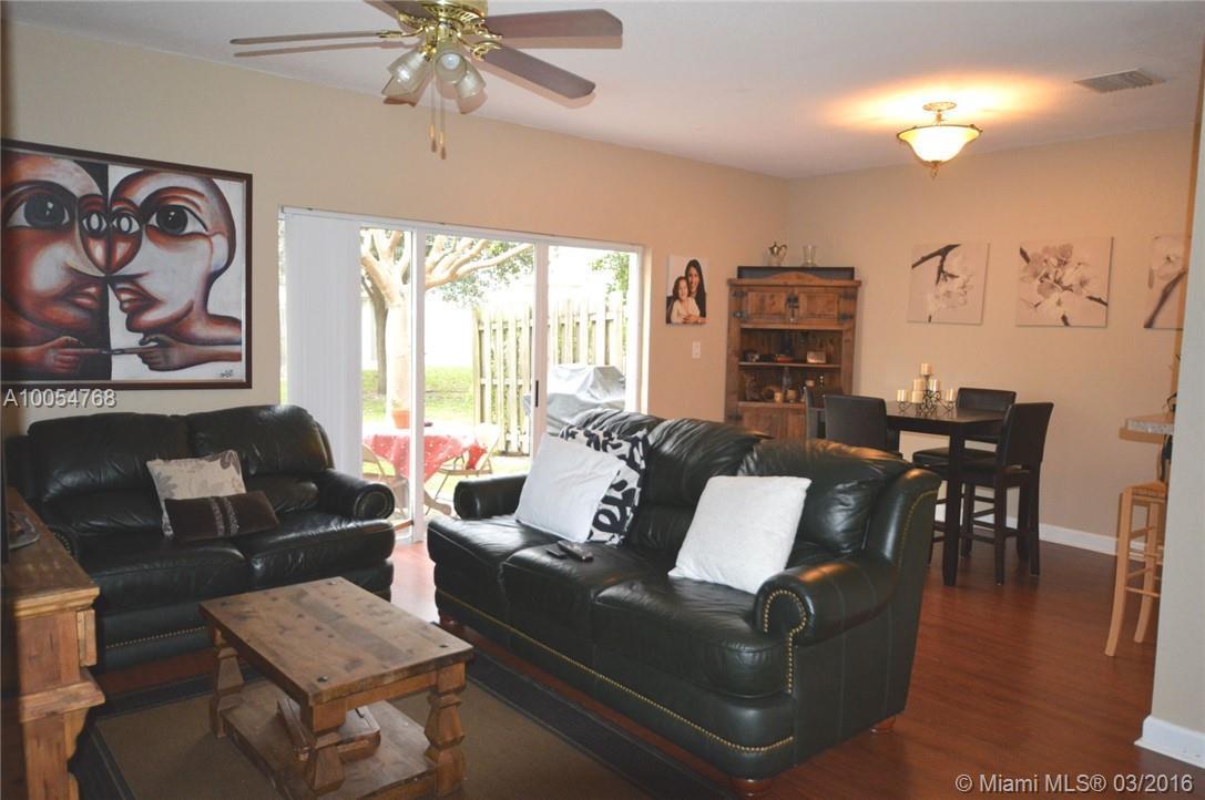 1490 Northeast 33rd Road, Unit 10518 Homestead, FL 33033 - Photo 5 of 18 Gallery Image 5