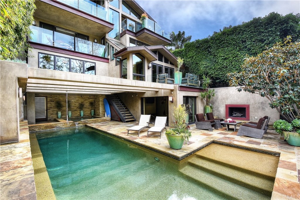 253 Emerald Bay Laguna Beach, CA 92651 - Photo 2 of 59