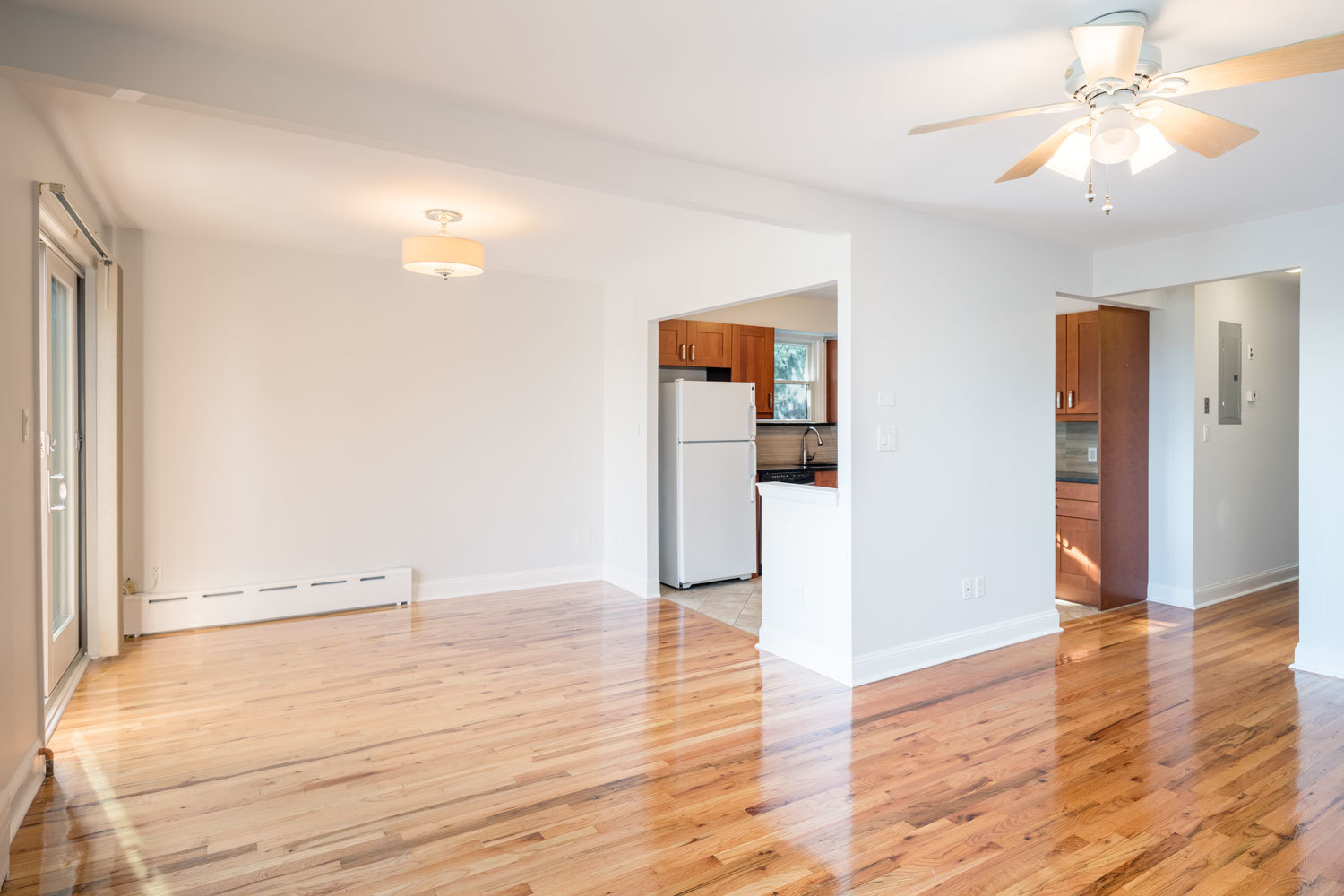 76-23 58th Road, Unit 3 Queens, NY 11379 - Photo 3 of 11