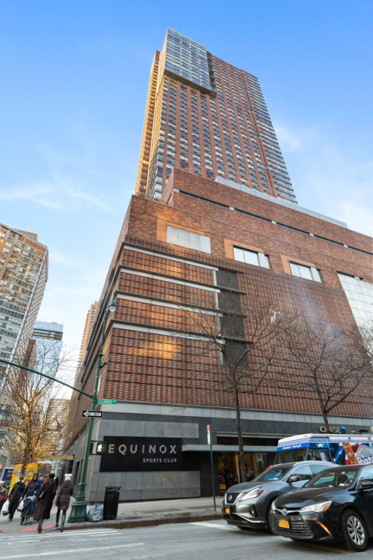 The Millennium Tower 101 W 67th St, Manhattan, NY 10023 - Photo 2 of 6