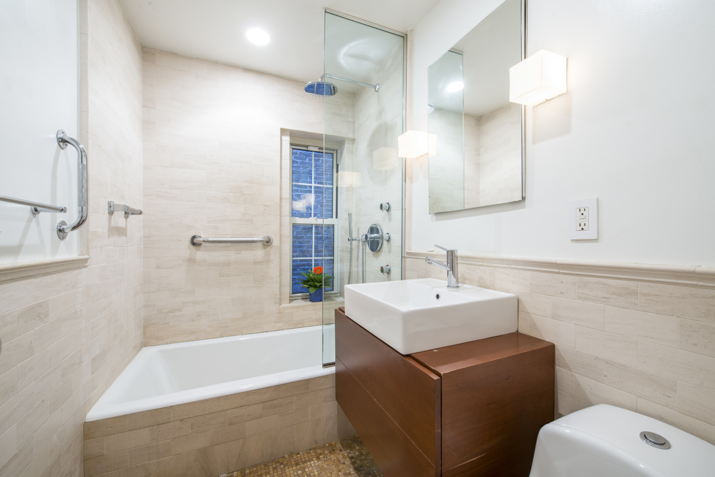 118 Waverly Place, Unit 1B Manhattan, NY 10011 - Photo 6 of 8