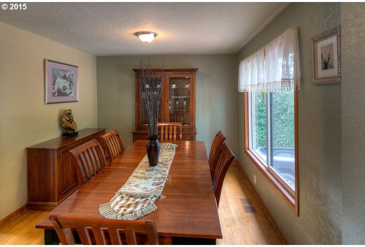 2460 Bunker Ridge Road South Salem, OR 97306 - Photo 9 of 32