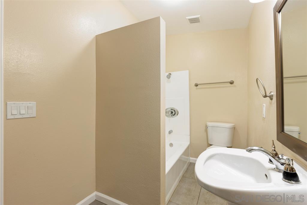 12244 Rockcrest Road Lakeside, CA 92040 - Photo 18 of 25