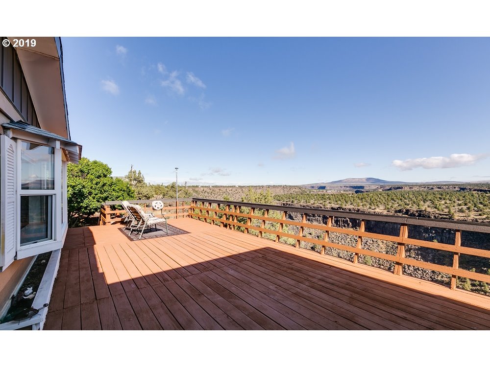 5120 Southwest Badger Road Terrebonne, OR 97760 - Photo 22 of 32 Gallery Image 22