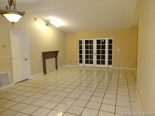 13337 Southwest 113th Place Miami, FL 33176 - Photo 3 of 18