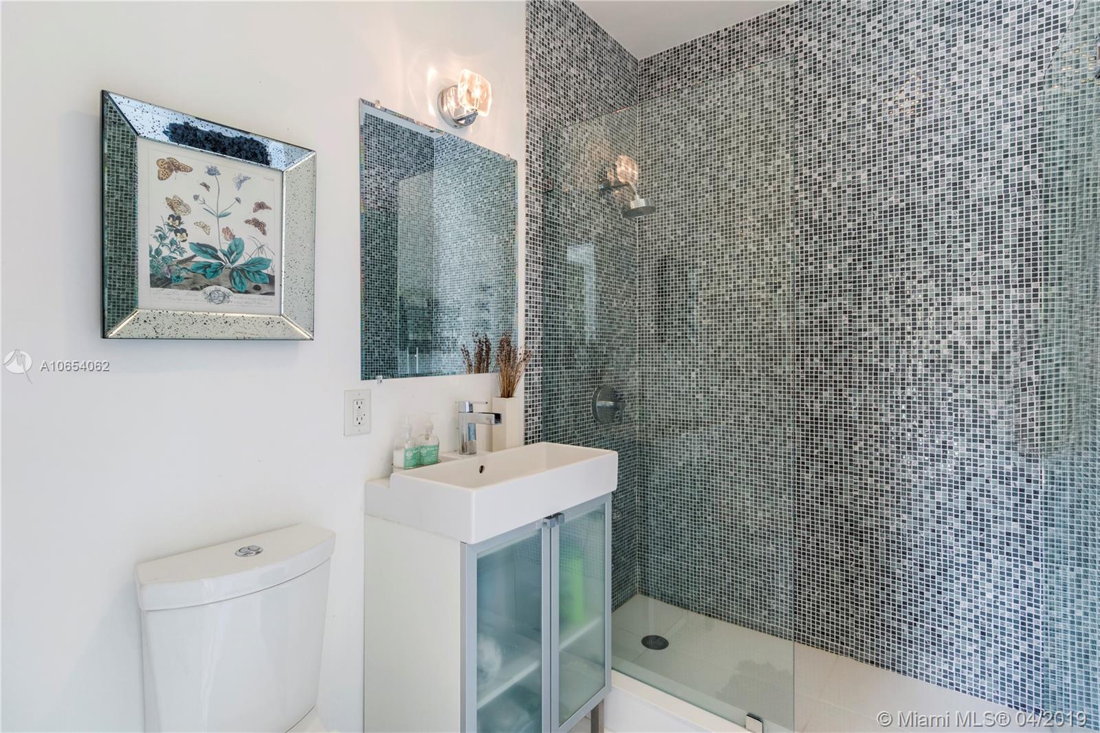 9 Pinta Road Miami, FL 33133 - Photo 19 of 22