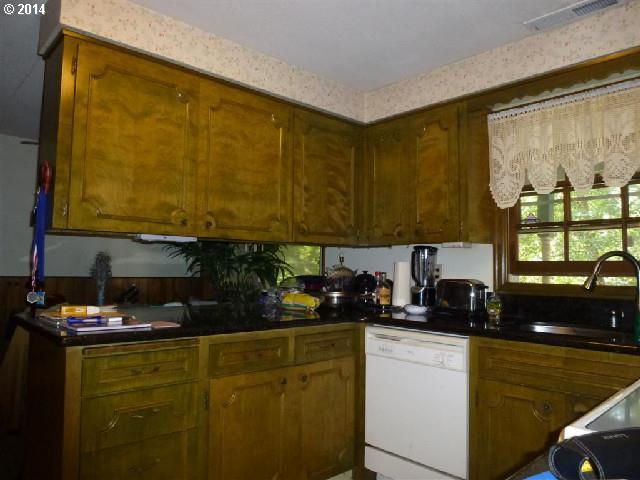 7622 Witzel Road Southeast Turner, OR 97392 - Photo 3 of 16