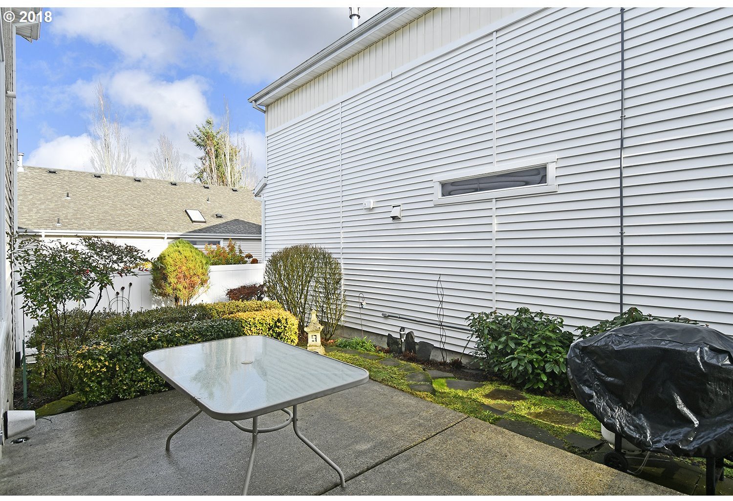 16915 Southwest Theodore Way Beaverton, OR 97006 - Photo 5 of 23 Gallery Image 5