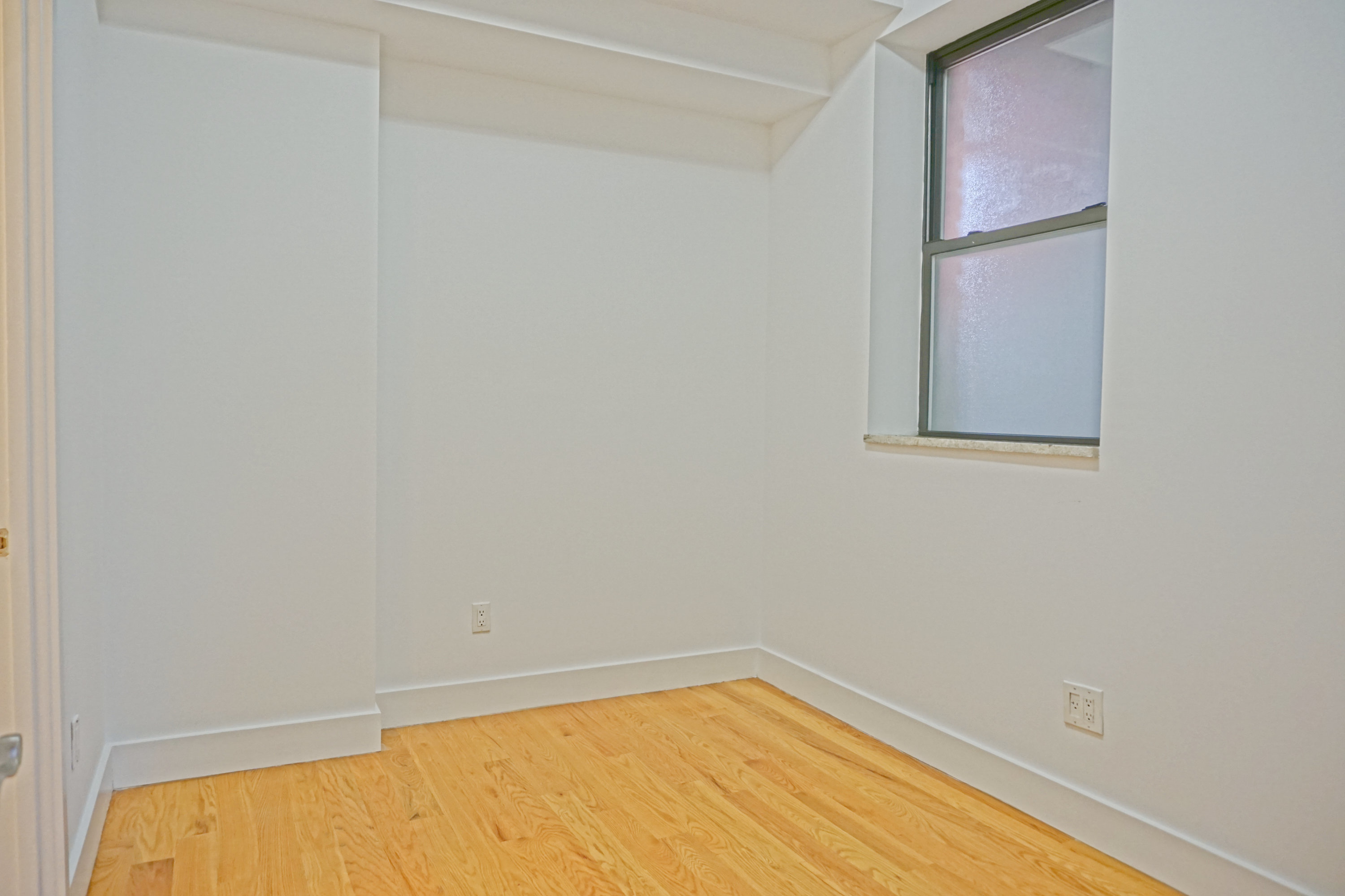 78 East 119th Street, Unit 1N Manhattan, NY 10035 - Photo 4 of 6