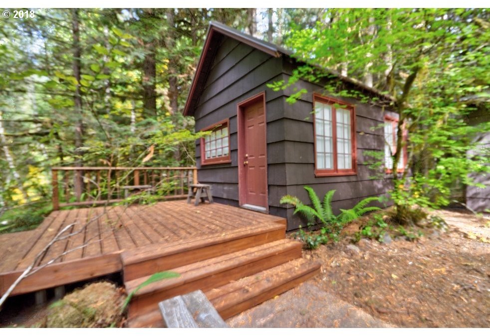27803 Road 20 Rhododendron, OR 97049 - Photo 4 of 22