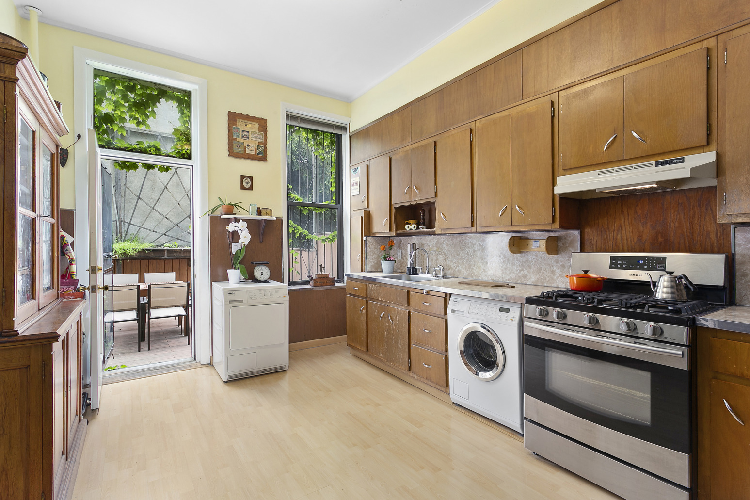 720 4th Avenue Brooklyn, NY 11232 - Photo 8 of 17