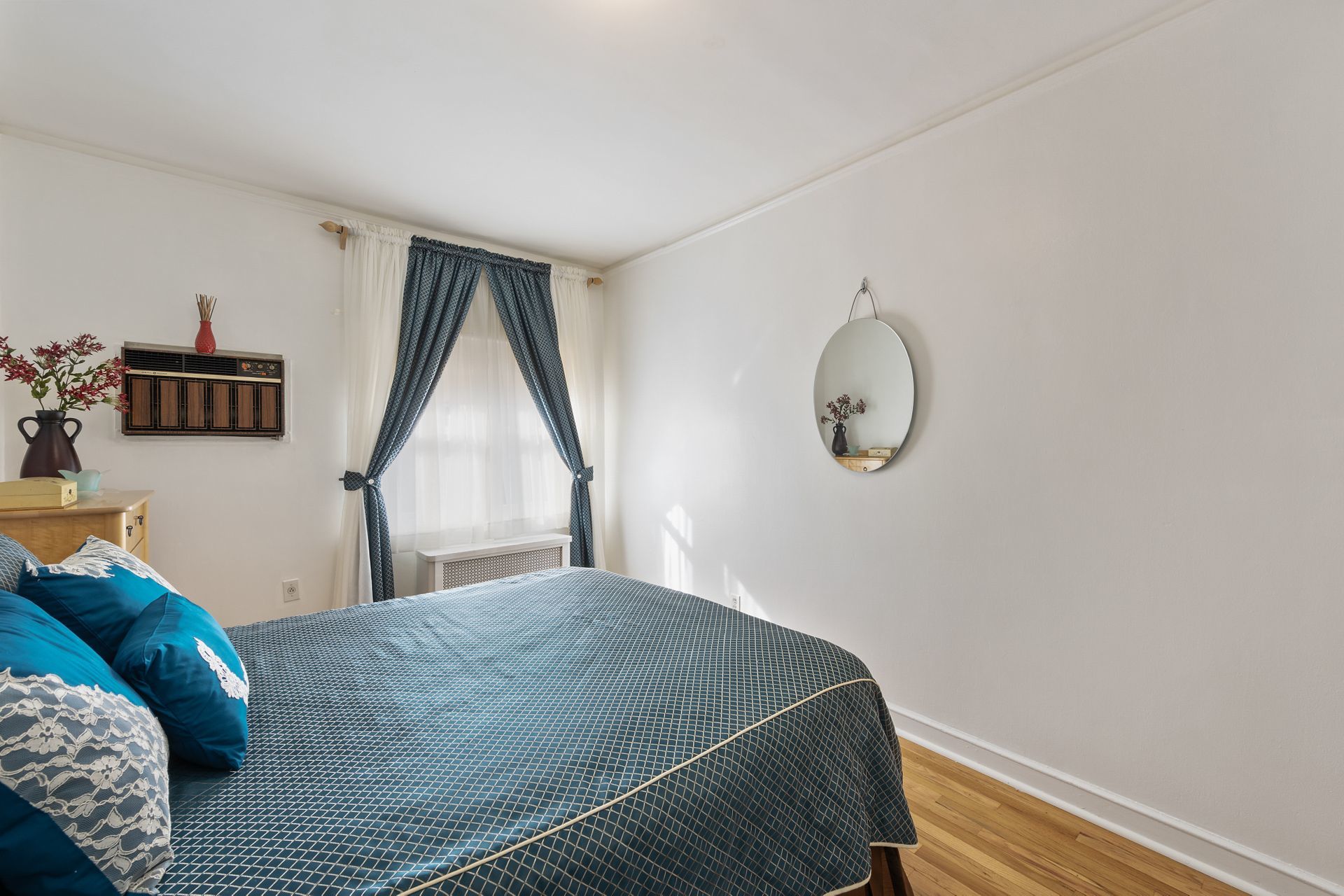 33-17 75th Street Queens, NY 11372 - Photo 12 of 21