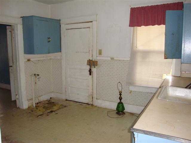 1381 Ragan Street Memphis, TN 38106 - Photo 5 of 8 Gallery Image 5