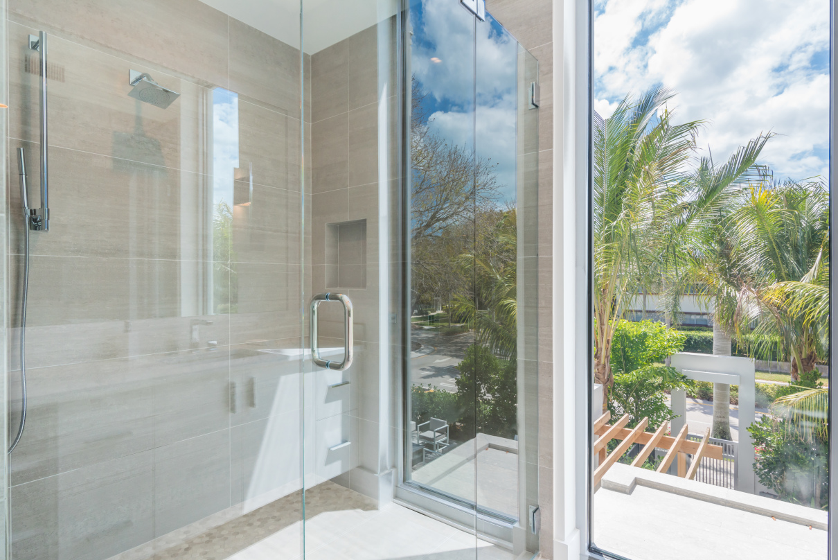 Banyan Corners 335 Banyan Blvd, Naples, FL 34102 - Photo 13 of 21