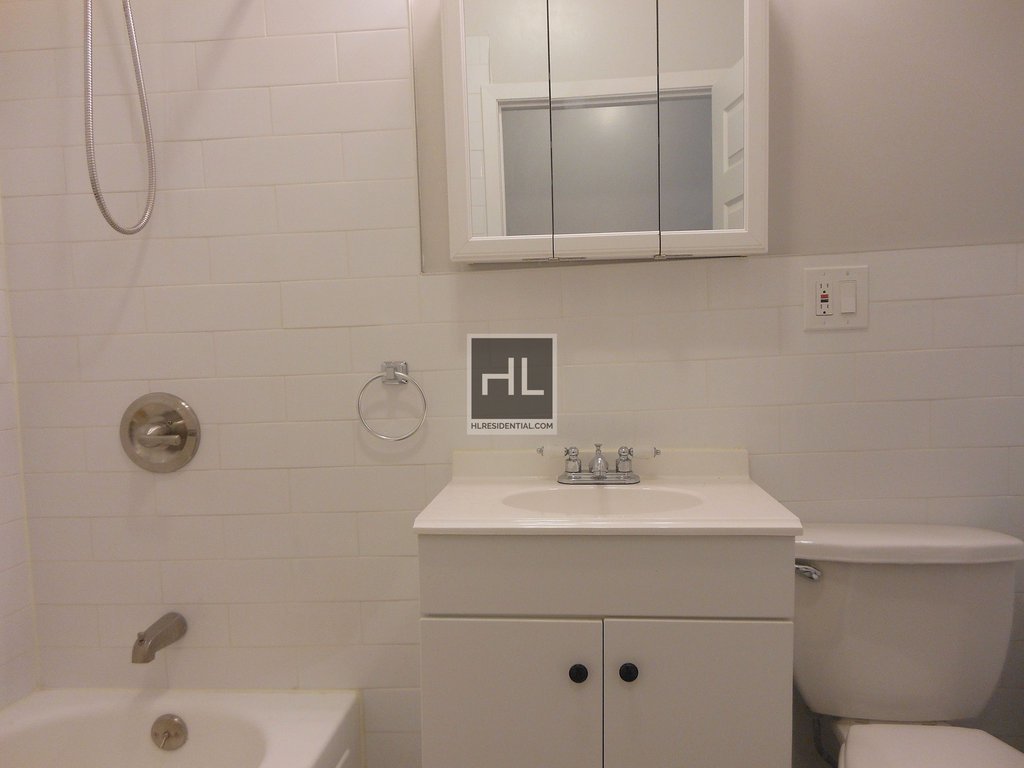 767 Prospect Place, Unit 4B Brooklyn, NY 11216 - Photo 5 of 6