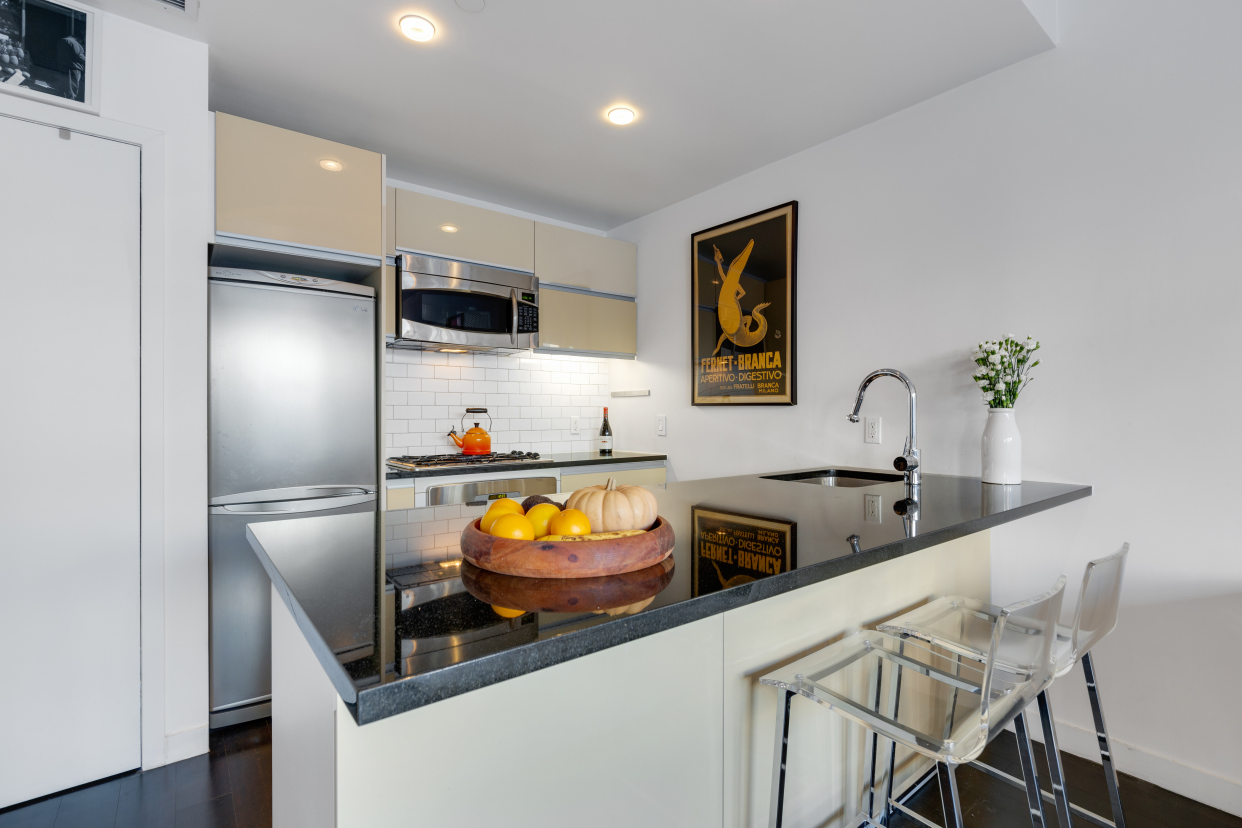 29 Montrose Avenue, Unit 4B Brooklyn, NY 11206 - Photo 4 of 6