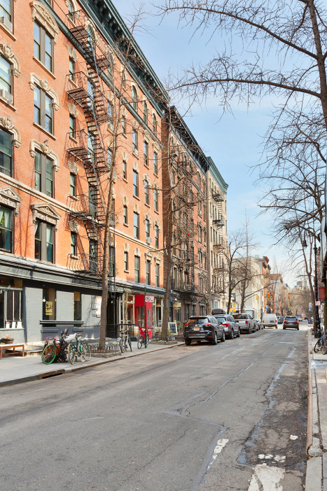 118 Perry Street, Unit J46 Manhattan, NY 10014 - Photo 6 of 7