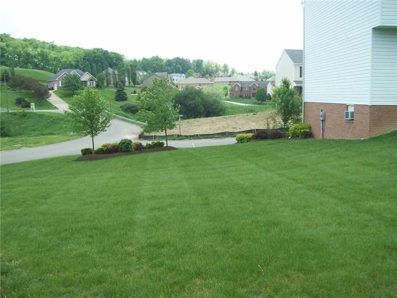 302 Davinci Court Belle Vernon, PA 15012 - Photo 23 of 24