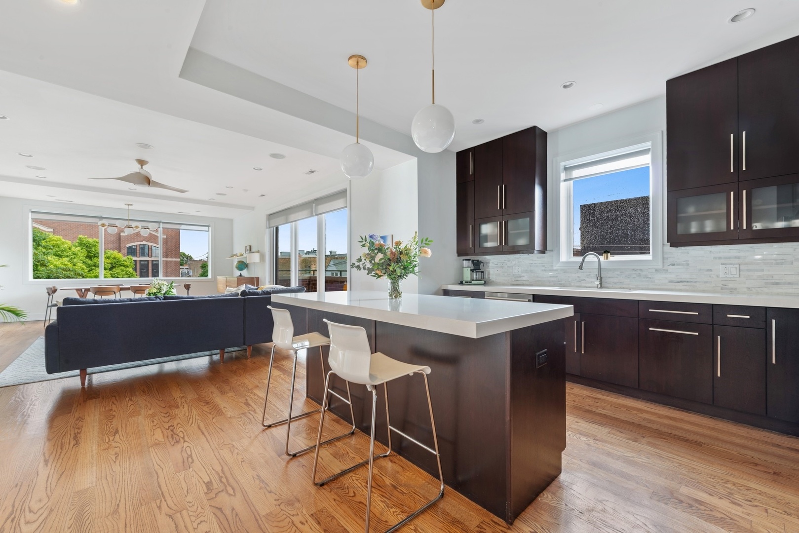 2144 West Rice Street, Unit 3W Chicago, IL 60622 - Photo 2 of 25