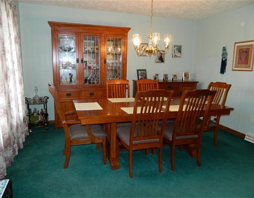 372 Malone Ridge Road Washington, PA 15301 - Photo 4 of 18 Gallery Image 4