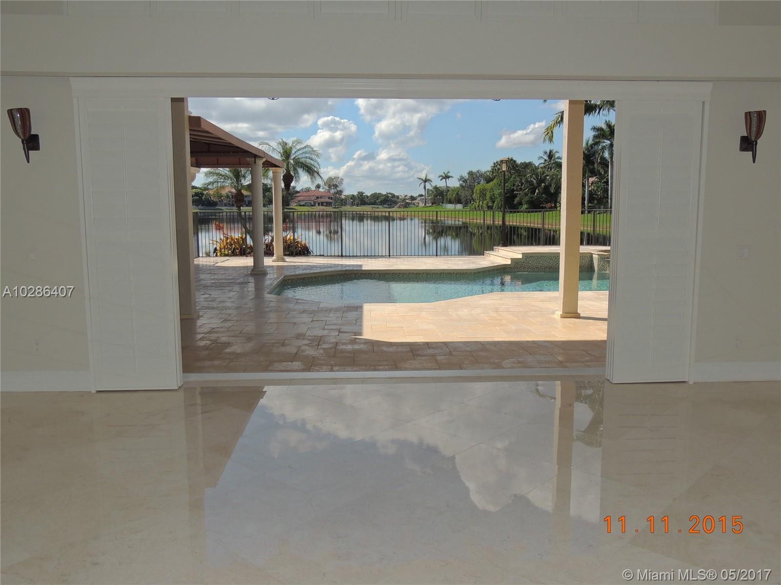 2900 Paddock Road Weston, FL 33331 - Photo 4 of 36